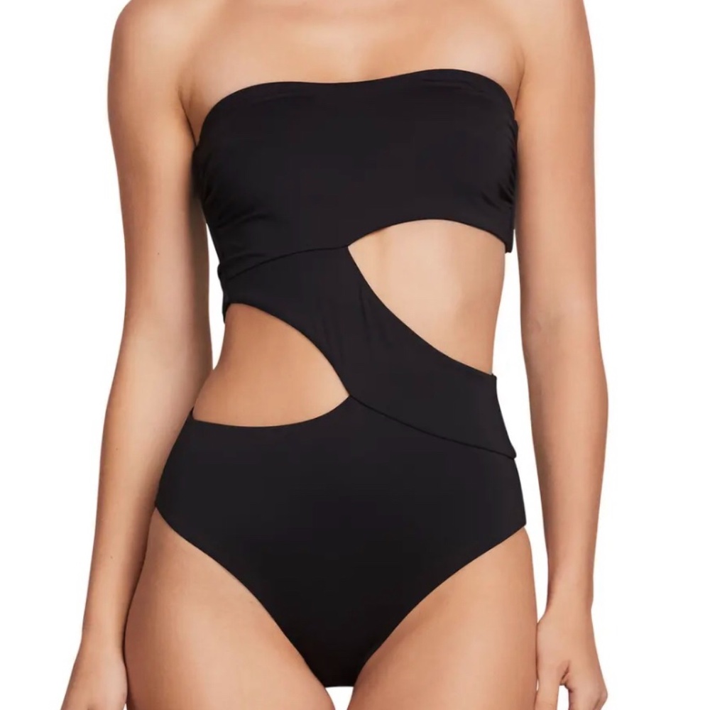 Volcom  Women’s one piece bathing suit size 12